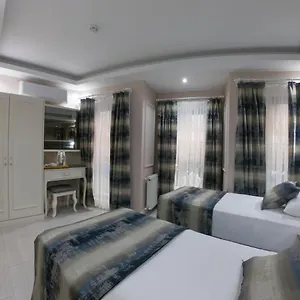Hotel Crowned, Estambul